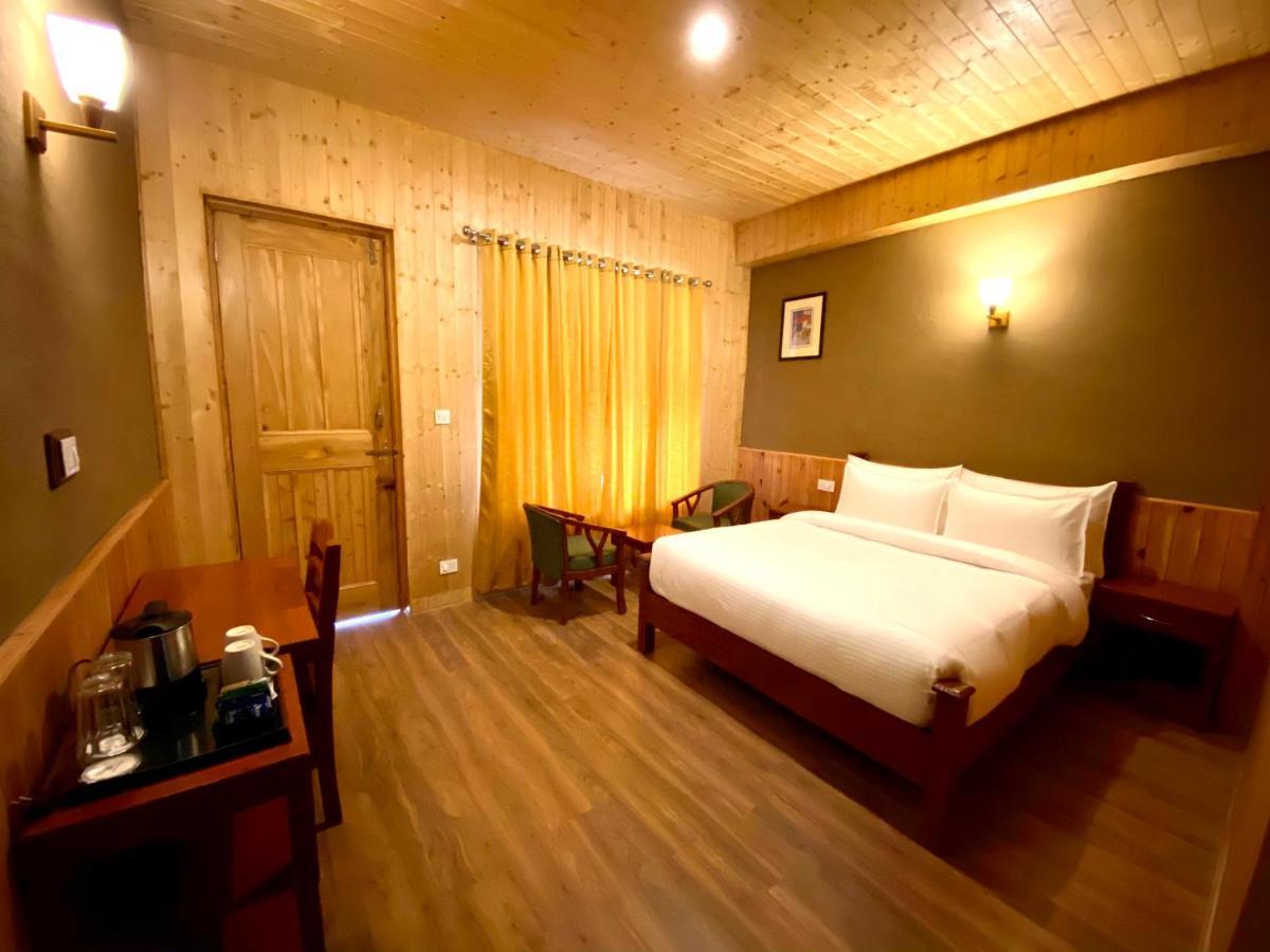 Shivadya Tirthan - Tirthan Valley Gushaini Kültér fotó