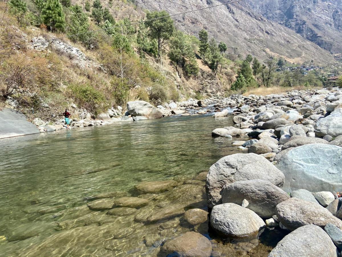 Shivadya Tirthan - Tirthan Valley Gushaini Kültér fotó