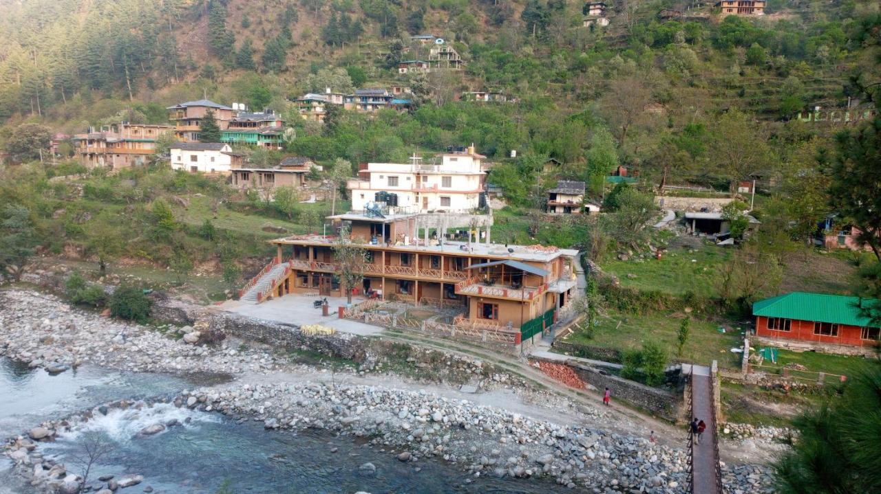 Shivadya Tirthan - Tirthan Valley Gushaini Kültér fotó