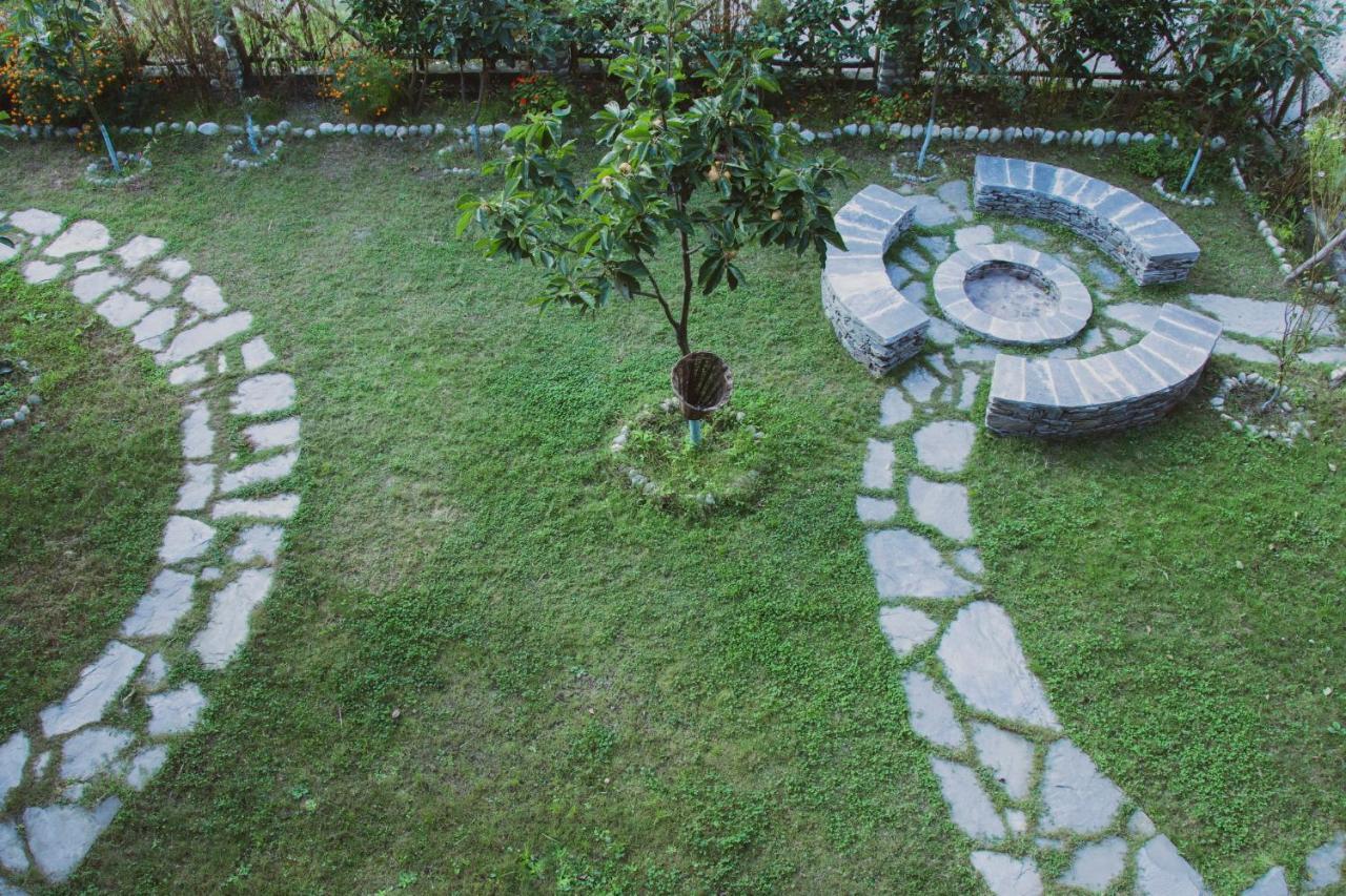 Shivadya Tirthan - Tirthan Valley Gushaini Kültér fotó